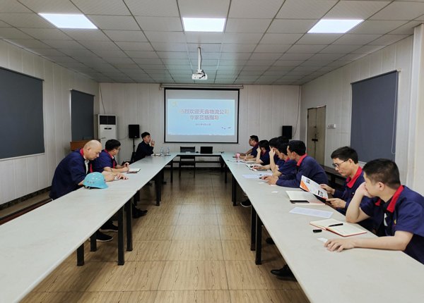 鋼構(gòu)公司開展構(gòu)件出口運輸基礎(chǔ)知識培訓(xùn)