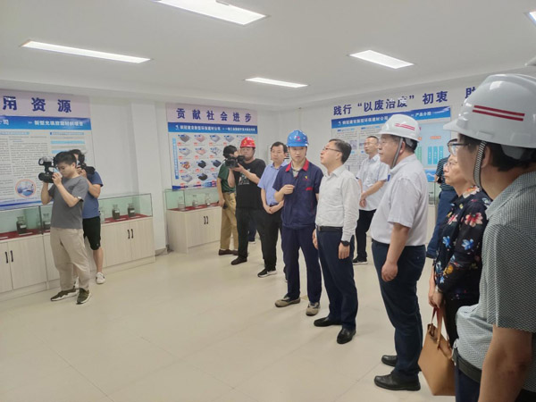 省生態(tài)環(huán)境廳到建材公司視察 省生態(tài)環(huán)境廳到建材公司視察